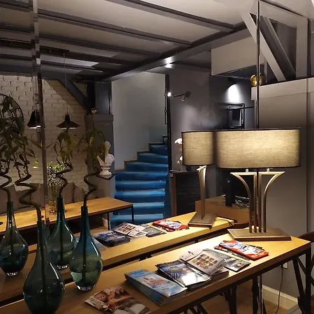 Hotel Jakaranda 3*
