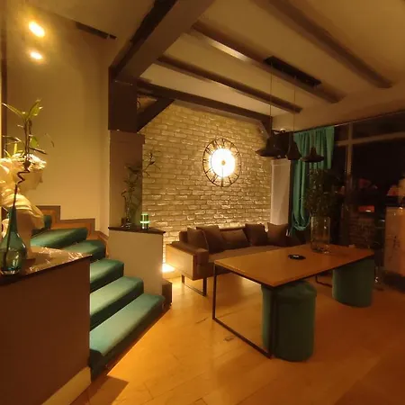 Jakaranda Hotel Istanbul