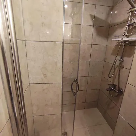 Ξενοδοχείο Jakaranda 3*