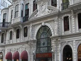 Jakaranda Istanbul