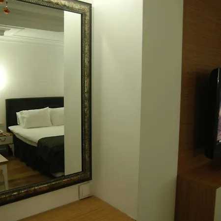Jakaranda 3* Istanbul