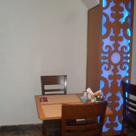 Jakaranda 3*