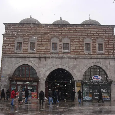 Jakaranda ホテル イスタンブール