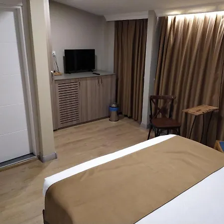 Jakaranda ホテル