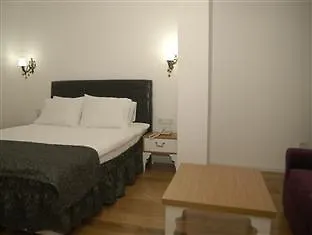 Jakaranda Hotel Provincia di Istanbul
