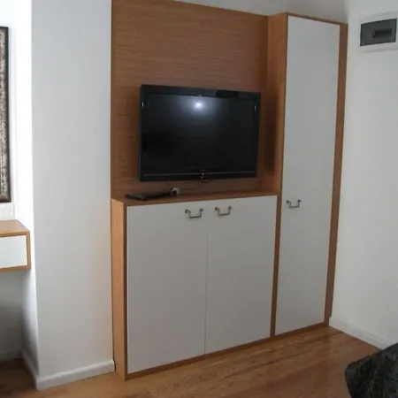 Jakaranda Otel